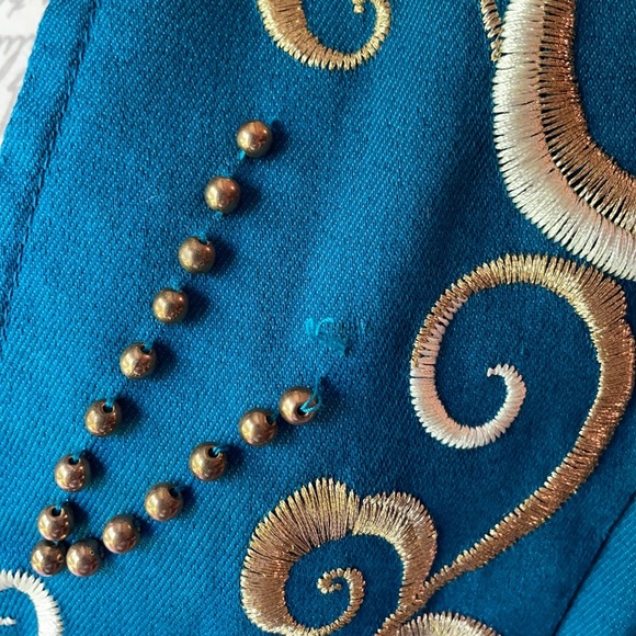 Jacket - Picture 2 of 3